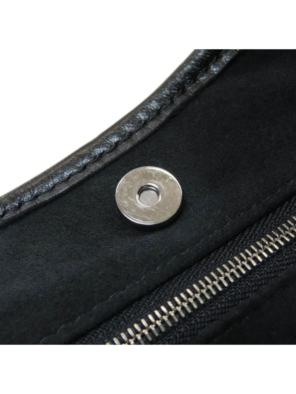 Louis Vuitton Carryall Cargo Vibe PM Shoulder Bag Lambskin